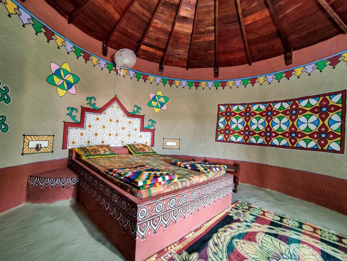 Royal King Otel Dhordo Dış mekan fotoğraf